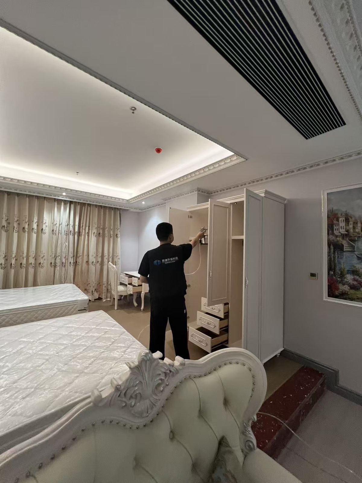 衣柜内部处理